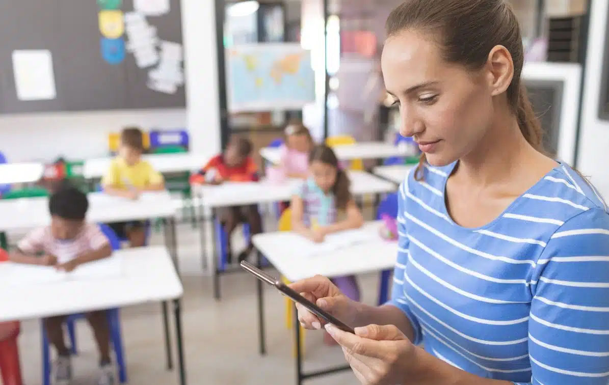 Todo lo que debes saber para convertirte en community manager educativo