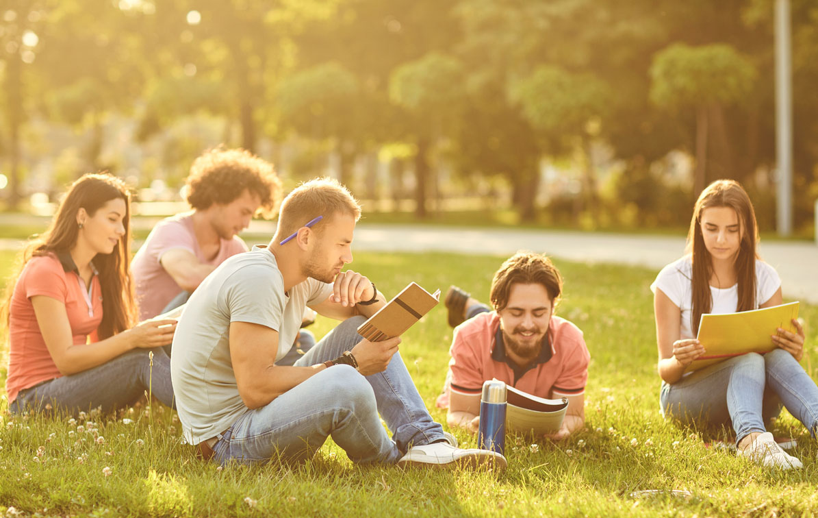 Relevancia de la lectura y el pensamiento crítico en los jóvenes