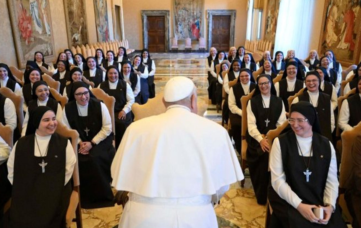 El Papa el Evangelio llega a todos, la habladuría es lo contrario del anuncio