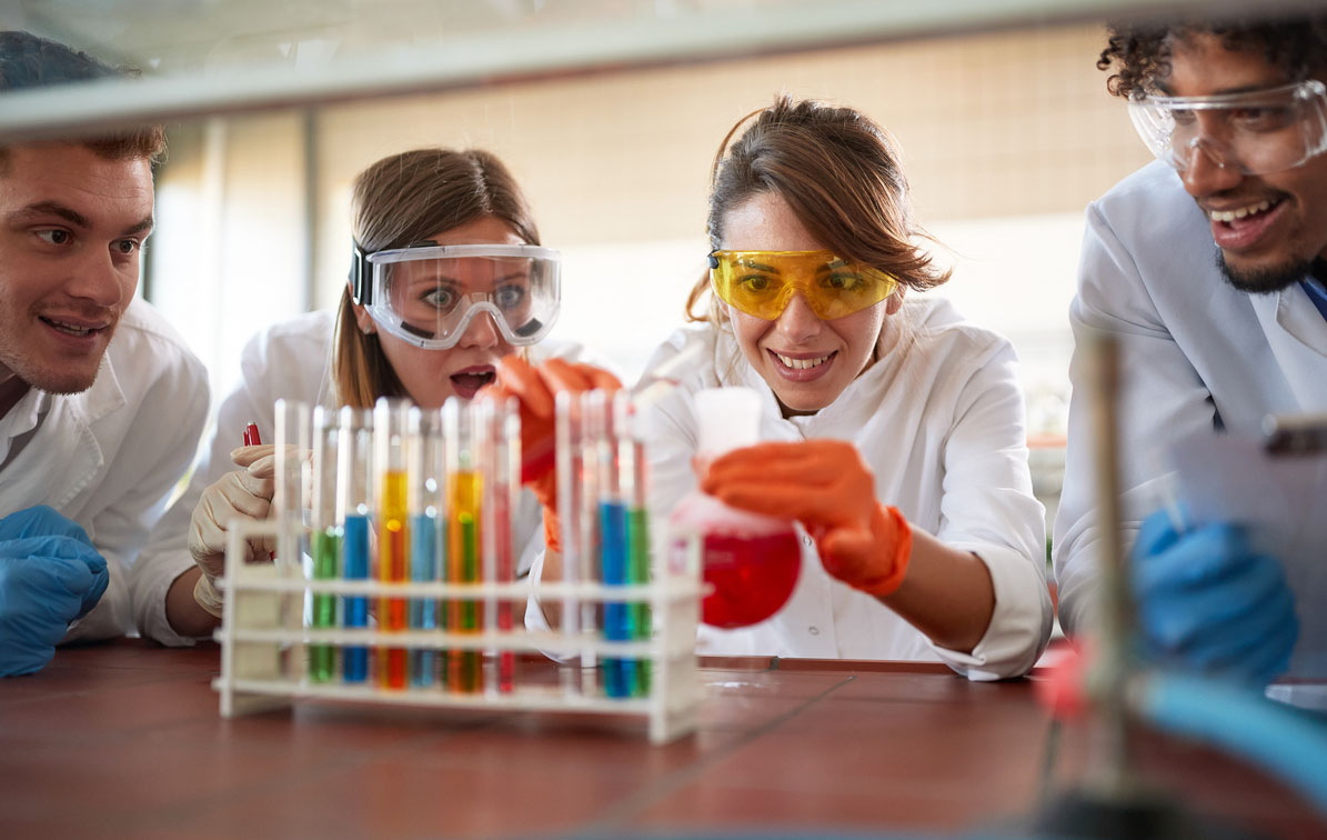 Estudiantes descubren su propósito de vida a través de la ciencia