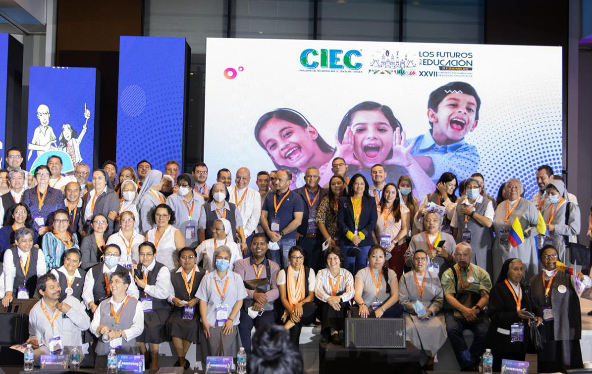 Fundación de la CIEC la red más grande de educación Católica de América